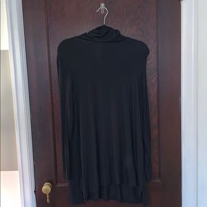 Black turtleneck tunic!